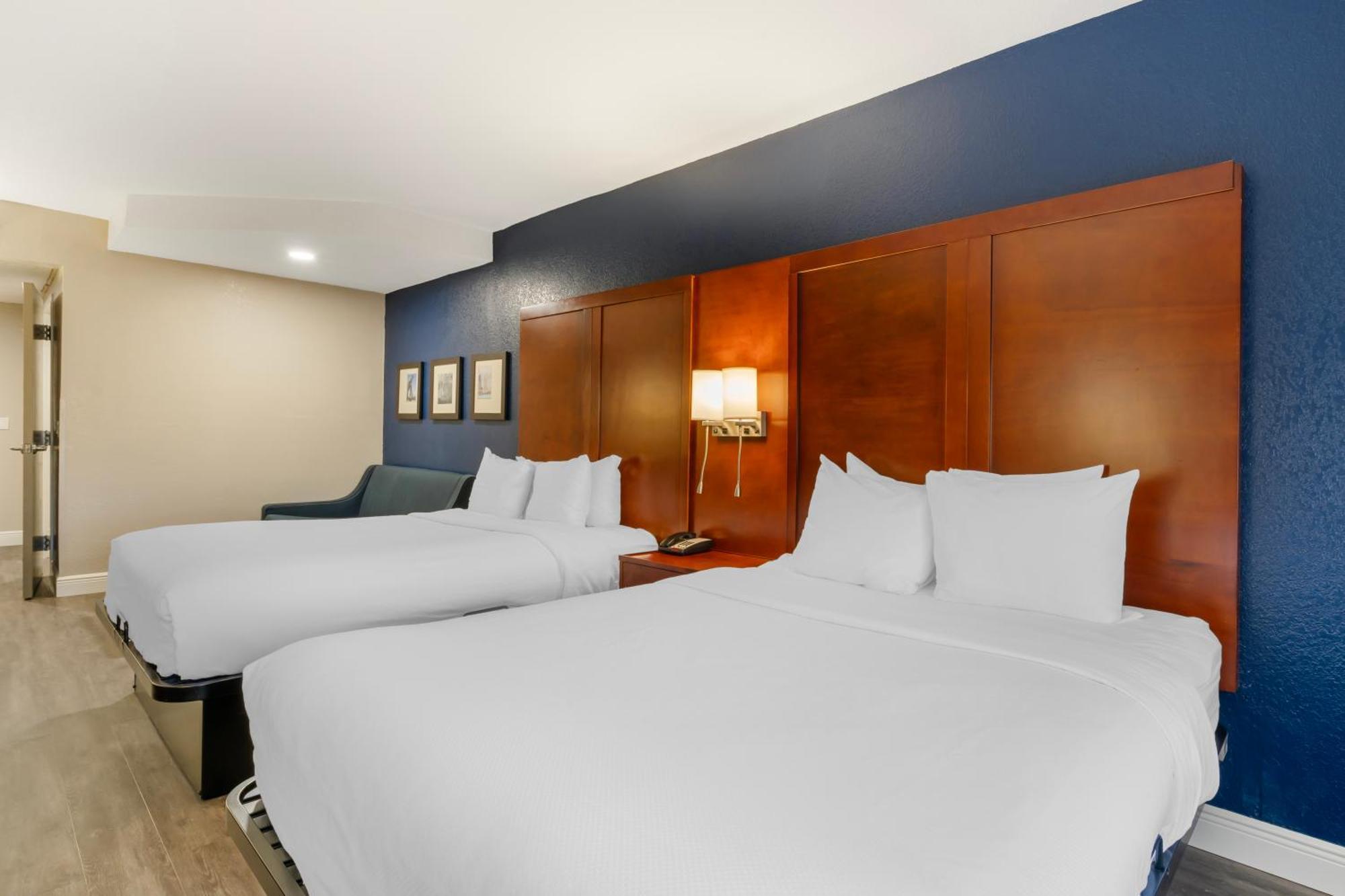 Comfort Suites West Джексонвілл Екстер'єр фото